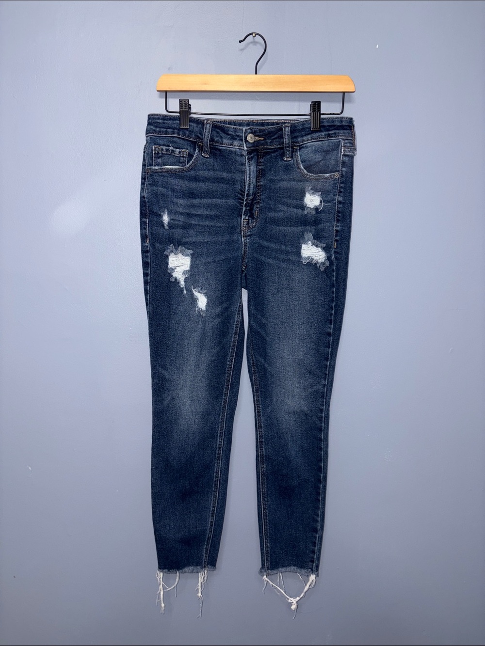 Old Navy • Distressed Jeans